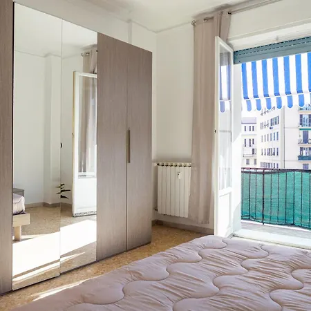 Guesthost - Casa Di Maty 3 Апартаменты Специя